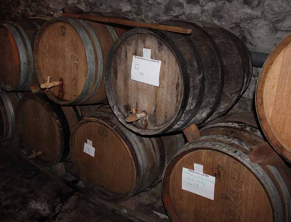 Sortie Ardèchoise – Vinaigrerie d’Aizac, Village d’Antraigues s/ Volane & Chateau du Pin à Fabras