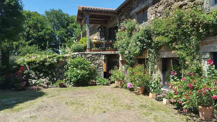 Visite au jardin des Uffernets du dimanche 17 juillet 2022 - La demeure fleurie