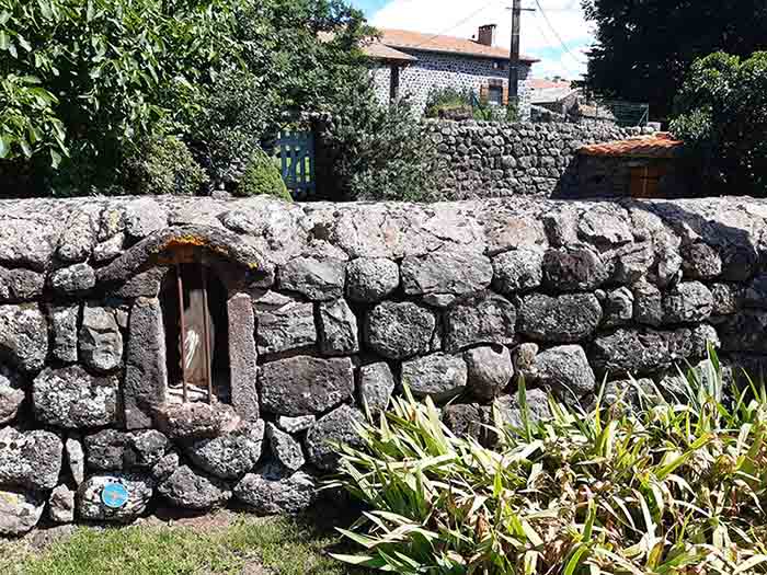 Visite du village de Lesbineyres et du jardin de l’Abbaye de Notre-Dame de Pébrac