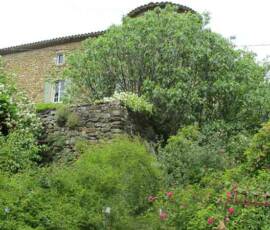 Le Château et les jardins du Pin - Tour de la façade