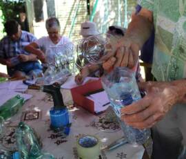 Atelier du samedi 30 juin 2019 - Les "Ravageurs" Atelier du samedi 30 juin 2019 - Les "Ravageurs" - Piège à frelons ça avance !