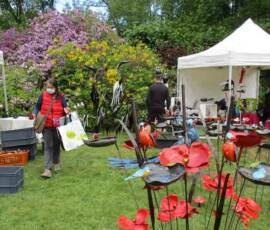 25ième Fête des plantes à Chavaniac Lafayette WE des 5 & 6 juin 2021 - 12 Zoom sur décos de jardins