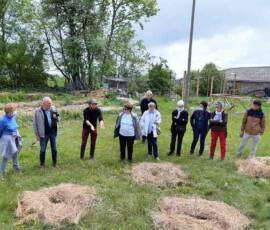 Café Compost : visite chez Julien à Fonfreyde le mardi 8 juin - Photo de Groupe