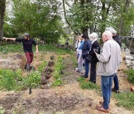 Café Compost : visite chez Julien à Fonfreyde le mardi 8 juin Tous à l'écoute