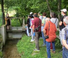 Visite du moulin de Masmejean le dimanche 27 juin 2021 - Début de la visite menée par Chloé
