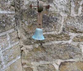 Visite du Château du Mazigon du mercredi 20 octobre 2021 Visite du Château du Mazigon du mercredi 20 octobre 2021 - Sonnette