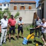 Atelier "Café Compost Occitanie" en date du 11 juin 2022 - Attroupement sur l'engin