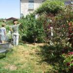 "Bienvenue dans nos jardins" - Gilles & Elodie du dimanche 19 juin 2022 - Gilles et Loly parlent sans doute de panneaux solaires