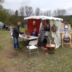 Fête de la biodiversité à la ferme du Gévaudan du samedi 21 mai 2023 - Patrick est déjà à l'ouvrage avec l'osier