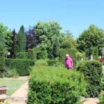 Visite à Ambert du 24 juin - Le Jardin du citoyen Romain chez Denise VIGNY - Dispersion des visiteurs