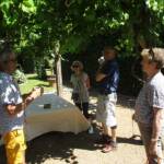 Visite à Ambert du 24 juin - Le Jardin du citoyen Romain chez Denise VIGNY - on se regroupe