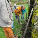 Atelier Taille des rosiers du Samedi 30 mars 2024 Atelier Taille des rosiers du Samedi 30 mars 2024 - René apprécie en connaisseur