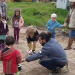 Journée de la Biodiversité - Ferme du Gévaudan à St-Flour de Mercoire du 1er juin Journée de la Biodiversité - Ferme du Gévaudan à St-Flour de Mercoire du 1er juin - Présentation ludique par Julien de la pollinisation aux enfants