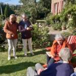 Atelier Ikebana au Pestel du 14 septembre 2024 - Jean & Suzanne se détendent lors d'une pause